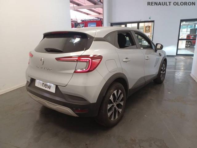 Renault Captur image 2