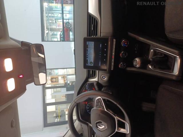 Renault Captur image 1