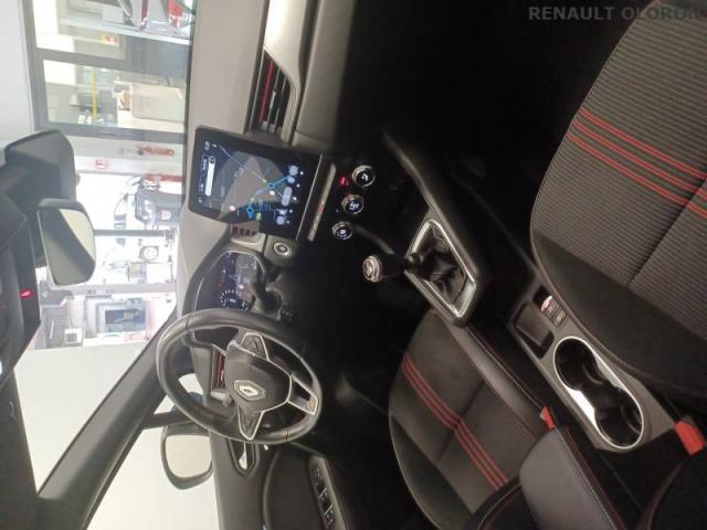 Renault Captur image 2