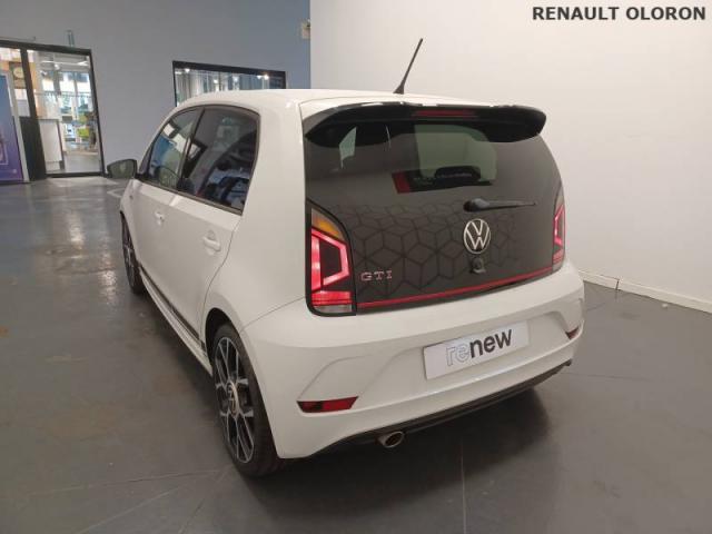 Volkswagen Up! image 8