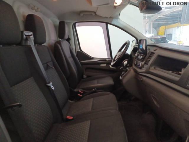 Ford Transit image 2