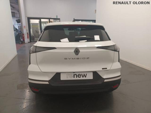 Renault Symbioz image 4
