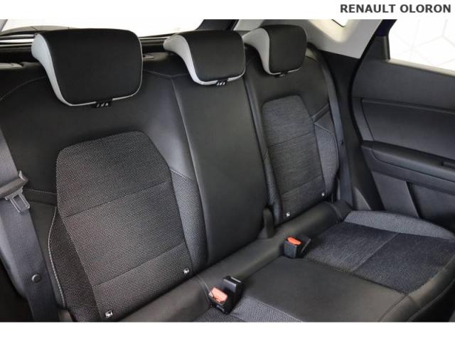 Renault Captur image 8