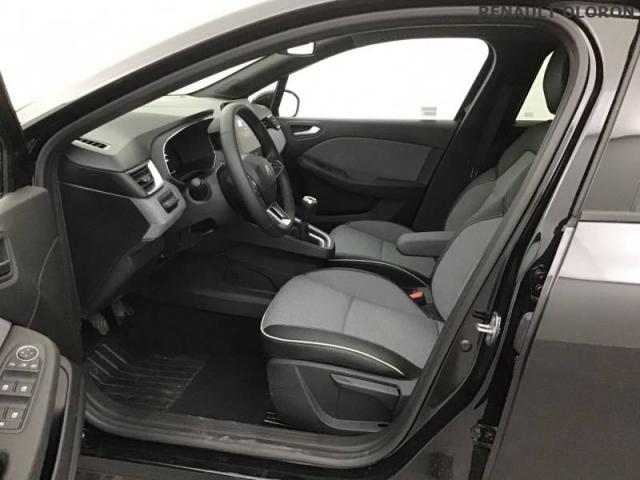 Renault Clio image 9