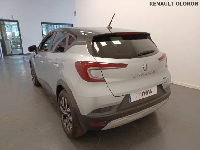 Renault Captur image 2