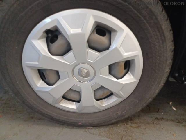 Renault Trafic image 8