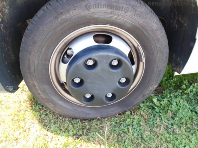 Renault Master image 3