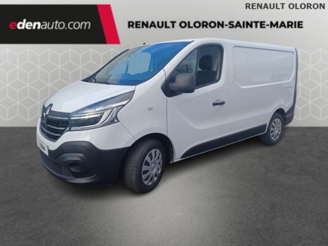Renault Trafic image 2