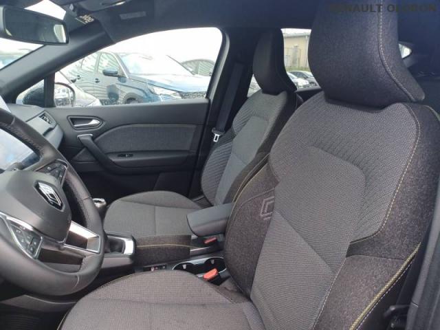 Renault Captur image 9