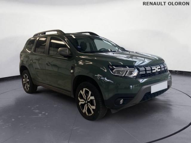 Dacia Duster image 9