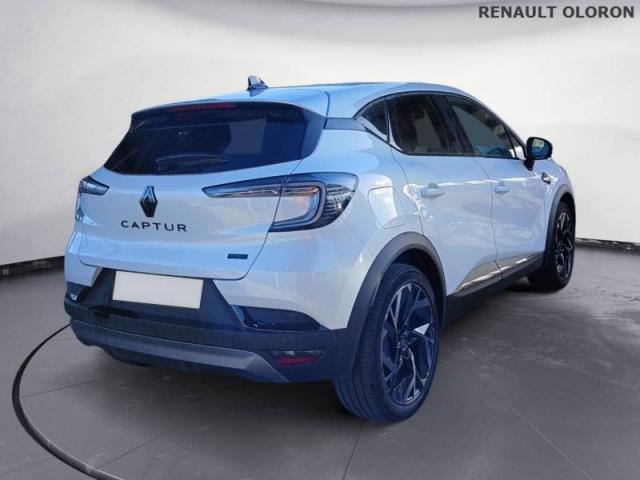 Renault Captur image 1