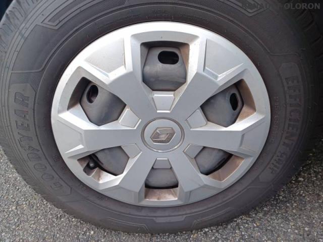 Renault Trafic image 1