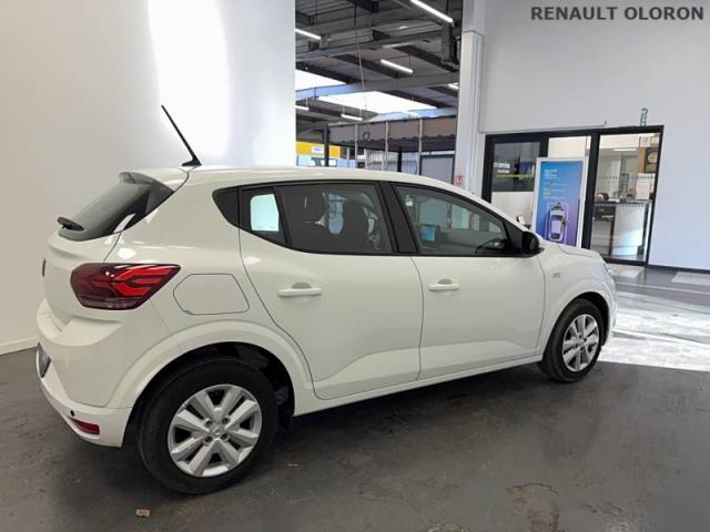 Dacia Sandero image 8