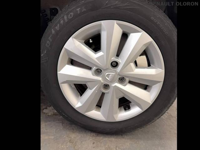 Dacia Sandero image 2