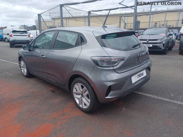 Renault Clio image 8