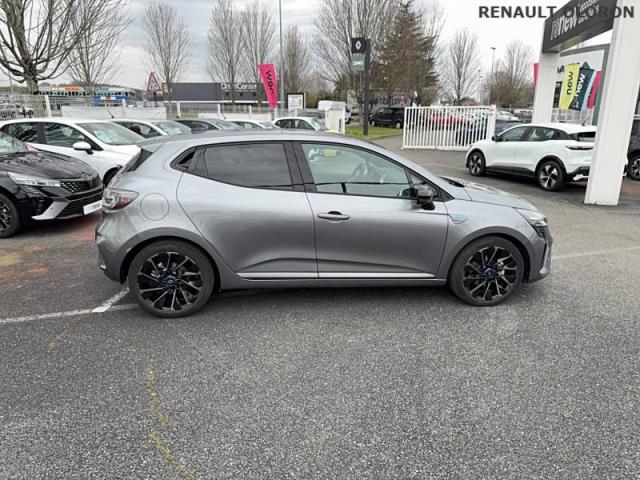 Renault Clio image 8