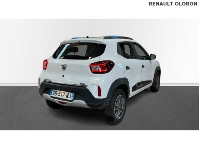 Dacia Spring image 2