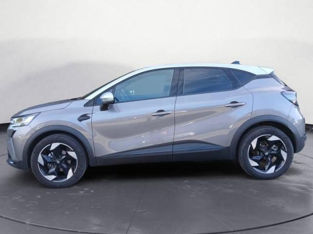 Renault Captur image 2