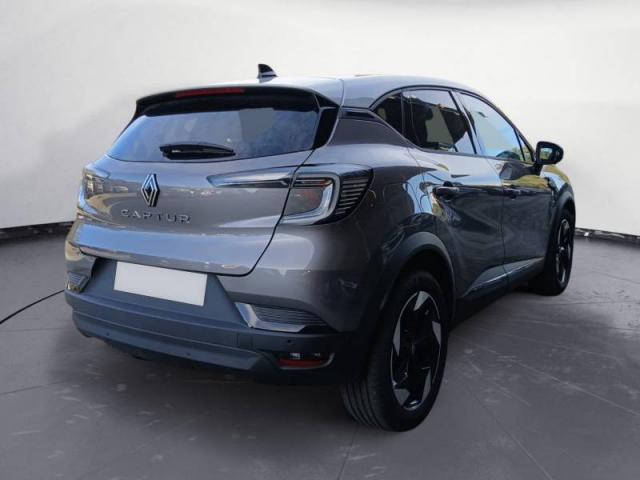 Renault Captur image 9