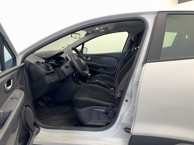 Renault Clio image 8