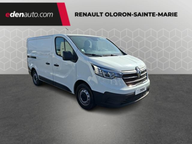 Renault Trafic image 1
