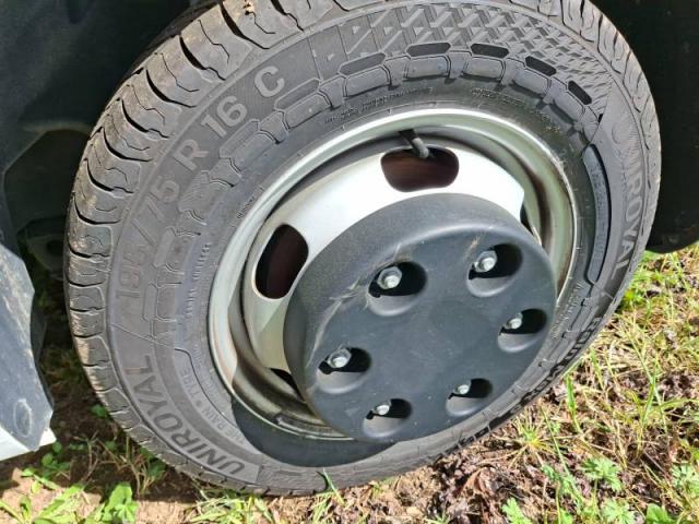 Renault Master image 6