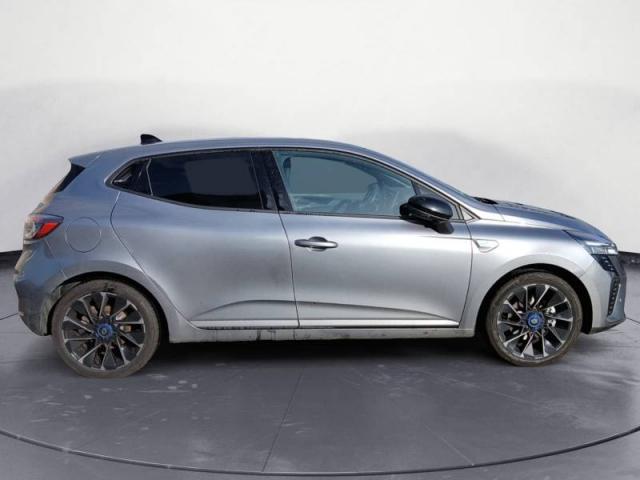 Renault Clio image 9