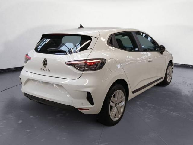 Renault Clio image 9