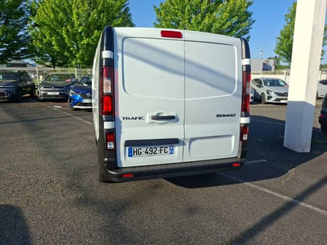 Renault Trafic image 1