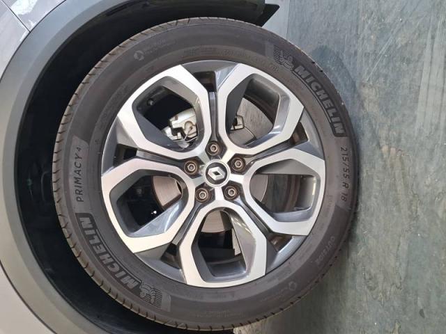 Renault Captur image 3