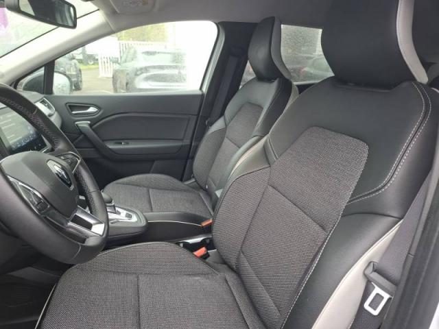 Renault Captur image 9