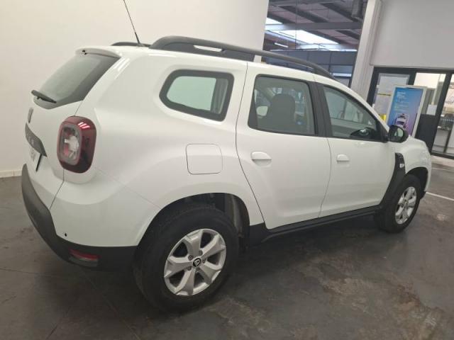 Dacia Duster image 1