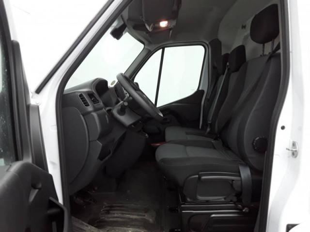 Renault Master image 7