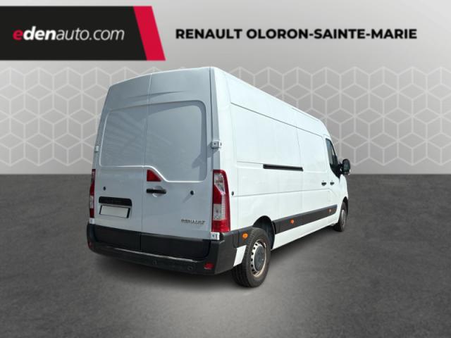 Renault Master image 2