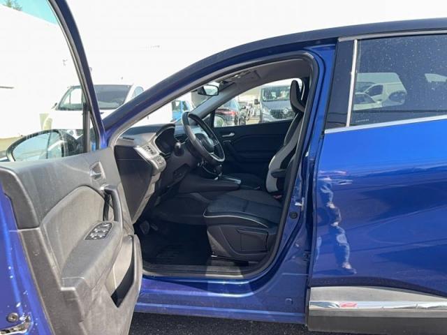 Renault Captur image 2