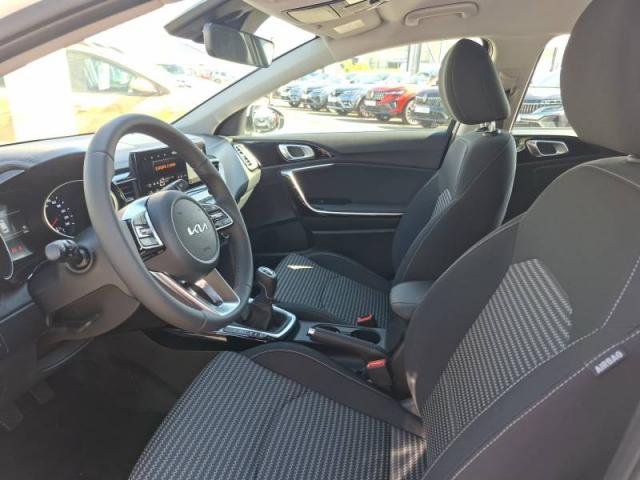 Kia Ceed image 1