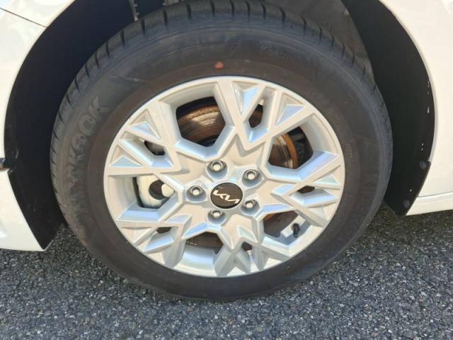Kia Ceed image 8