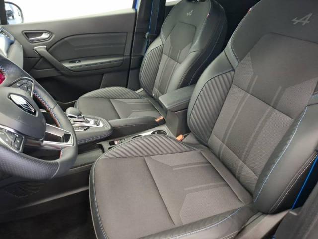 Renault Captur image 9