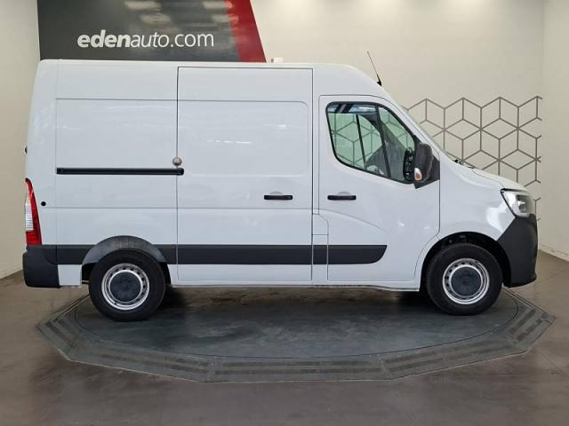 Renault Master image 2