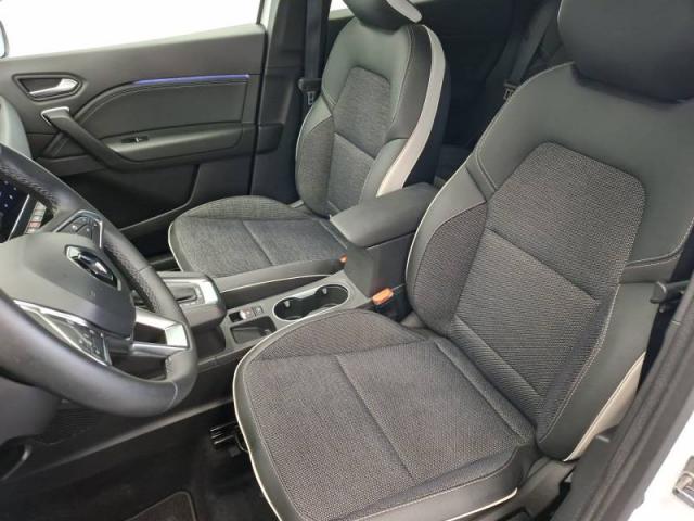 Renault Captur image 8