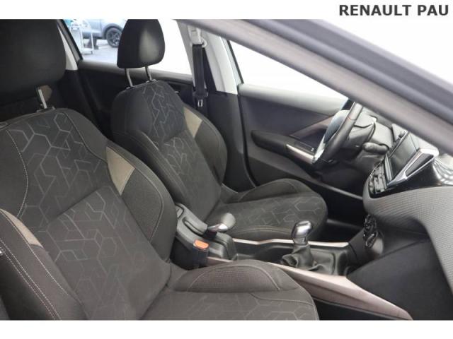 Peugeot 2008 image 9