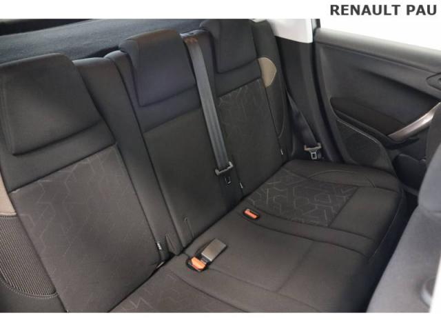 Peugeot 2008 image 7