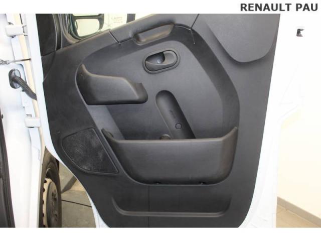 Renault Master image 9