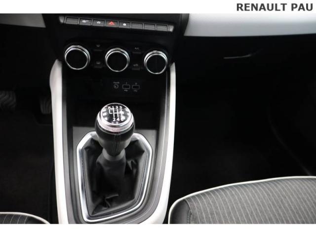 Renault Clio image 6