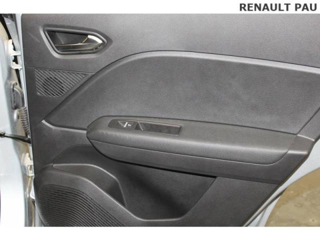 Renault Captur image 9