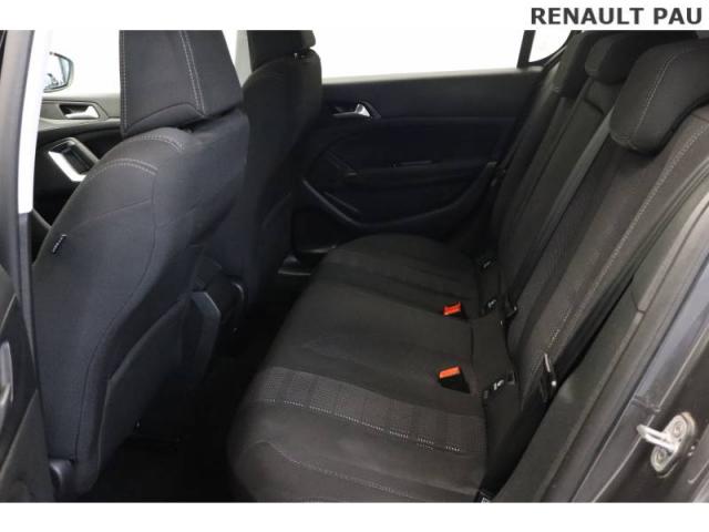 Peugeot 308 image 8