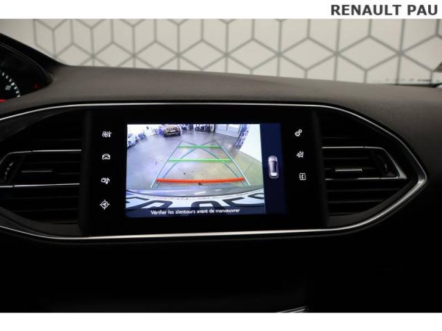 Peugeot 308 image 2