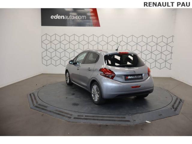 Peugeot 208 image 2