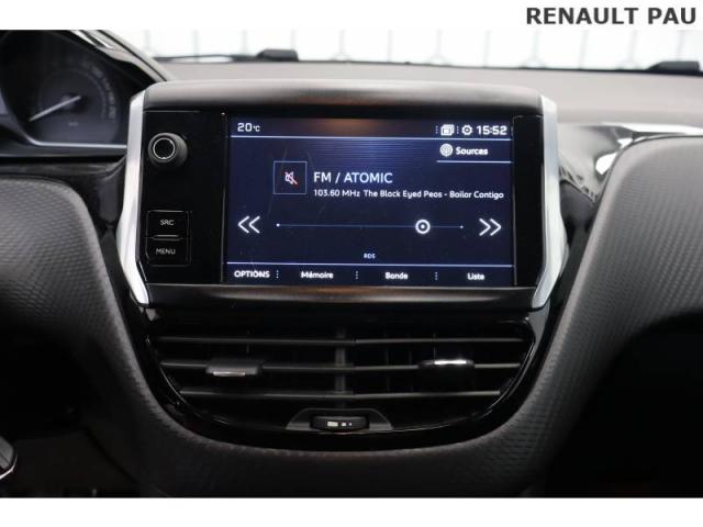 Peugeot 208 image 3
