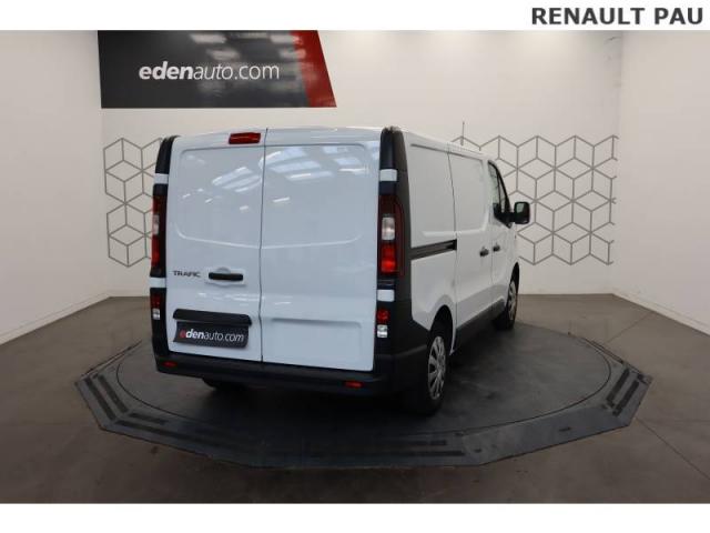 Renault Trafic image 2